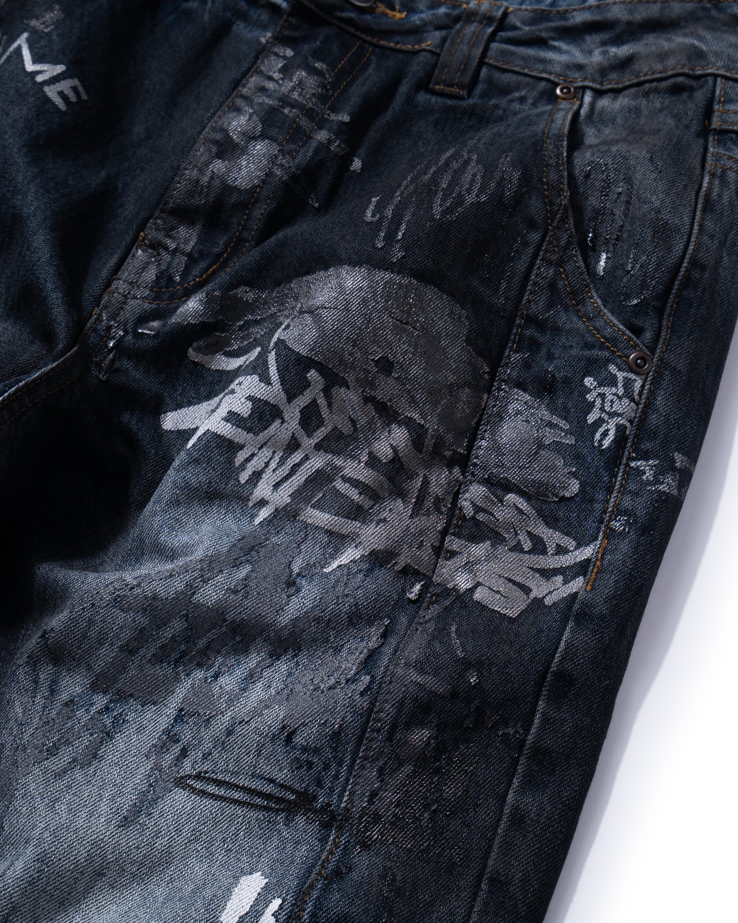 GRAFFITI DENIM PANTS